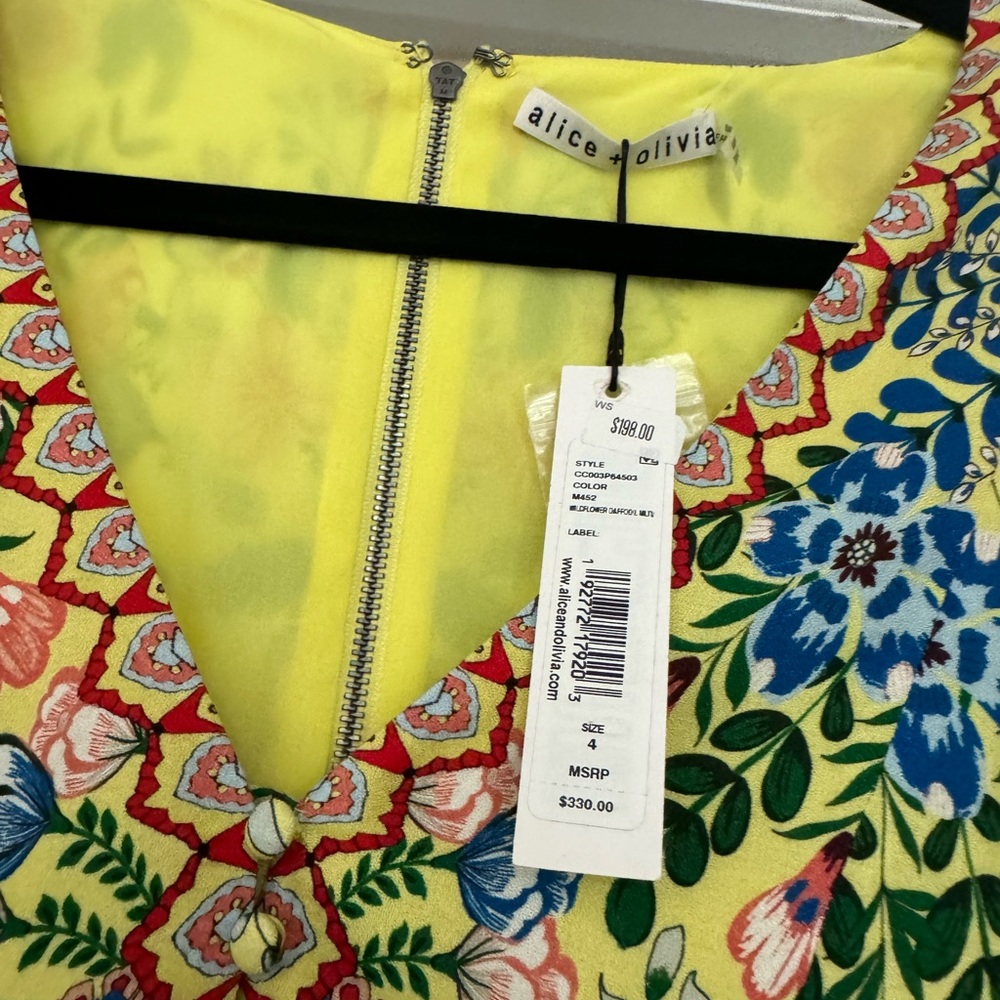 Alice & Olivia floral A-line dress new with tags size 4